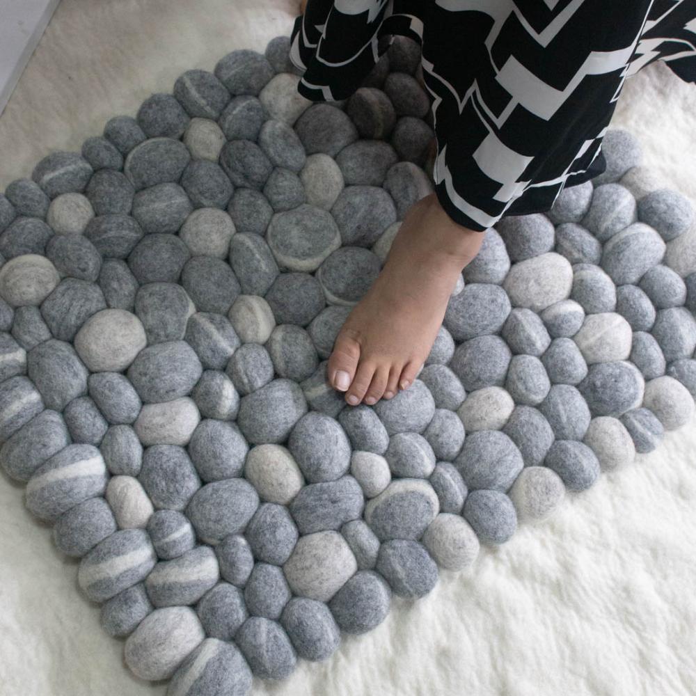 Wool Pebble Mat